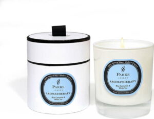 Svíčka s vůní heřmánku a bílého čaje Parks Candles London